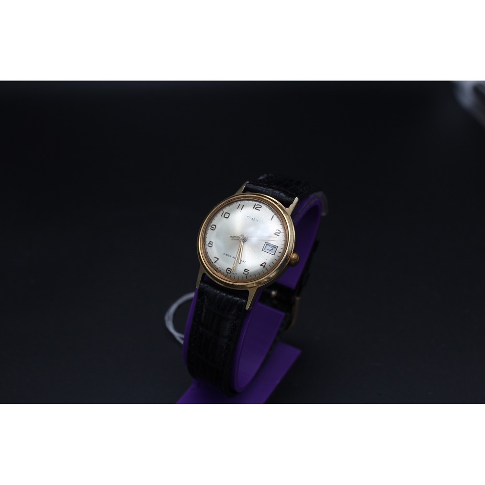 Vintage Timex Manual Wind Date Gold Tone 34mm Dress Watch Runs